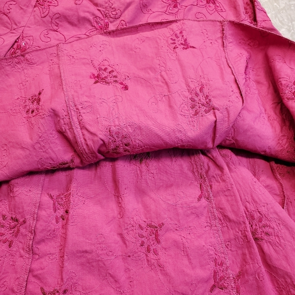 #071 Dolled Up Size Small by F.A.N.G. fuschia sequined skirt - Picture 16 of 16